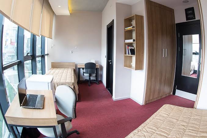 السكن الجامعي