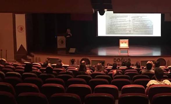 القاعات الدراسية