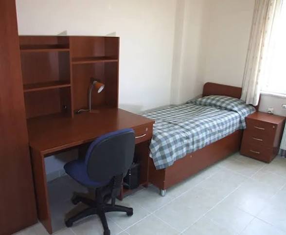 السكن الجامعي